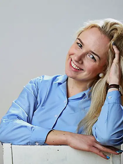 Lucia office girl nude Casting