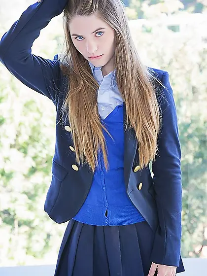 Tiny angel with thick booty rides teacher's bulge to improve her