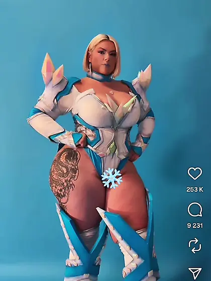 Cum all over that slut, she made me so hard,  tribut