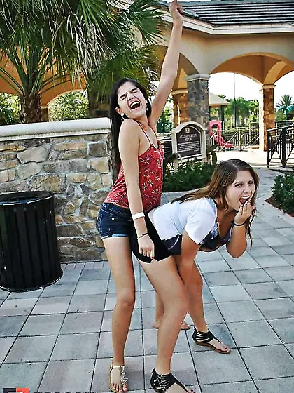 Jizz on me folks,  it