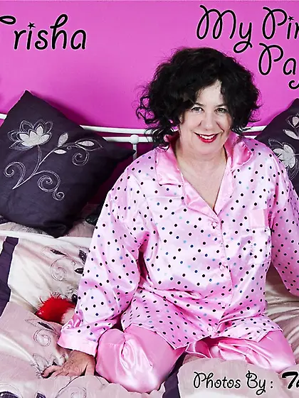 Mature Curvy Speedy Bee from United Kingdom