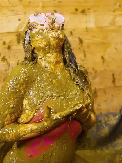 Rada Brewer: Filling My Swimsuit