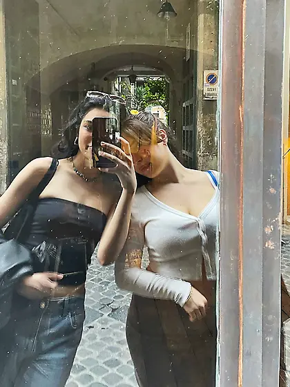 arab slut with massive milk jugs