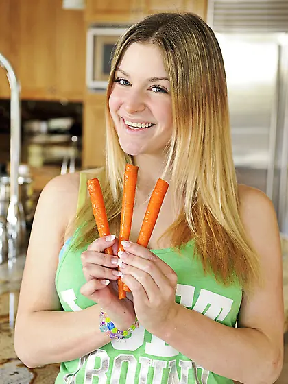 Luscious college babe carrots