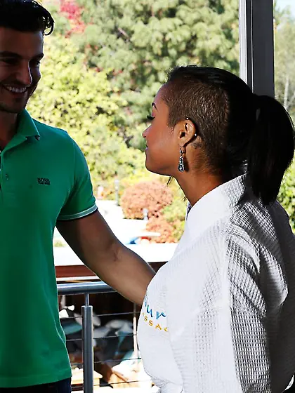 Black whore Skin Diamond involves man with hard piston into raun