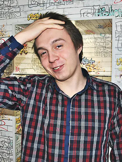 White young gay KorzDuracel