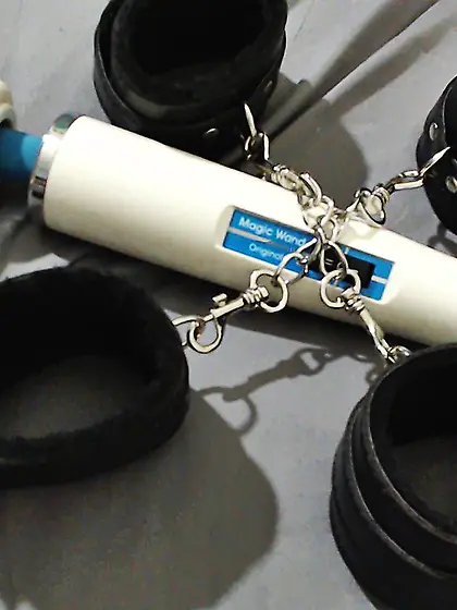 Straight webcam dildo