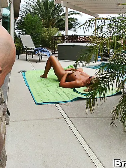 American blonde round ass pool