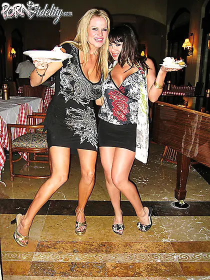 All kinds of dirty sex are experienced by this threesome with ki