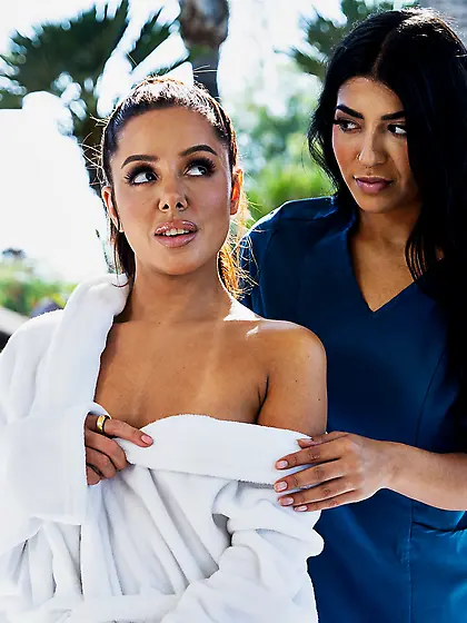 Vanna Bardot and Jasmine Sherni can't stop licking each other