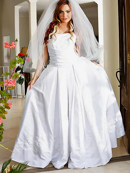 Amazingly hot bride Bailey Blue is taking off her white dress an