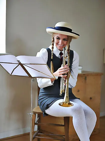 Innocent looking musician Hayley-Marie Coppin bares off full bod