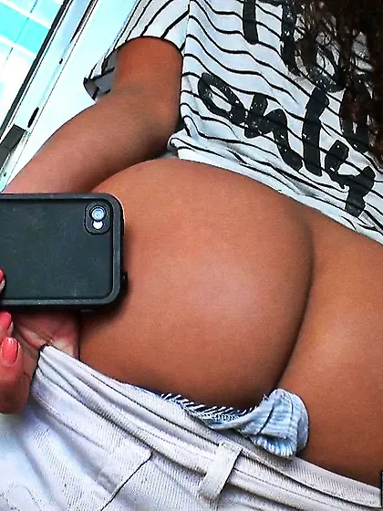 Shapely brunette babe Chi Chi Medina teases with her round ass t