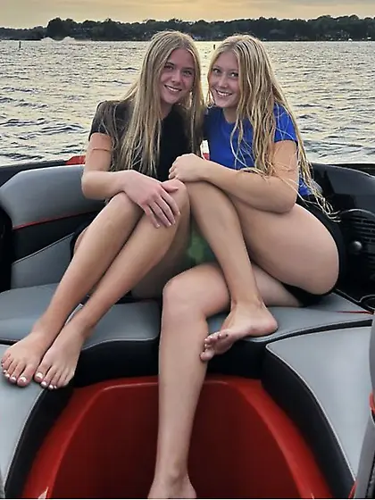 Legs for stroking the tip until it erupts