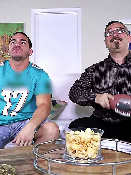 Thin latina sportgirl enjoys