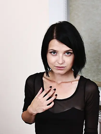 Czech model tight bald pussy