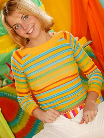 Monique Matejovska enjoys showing off her big booty and masturba