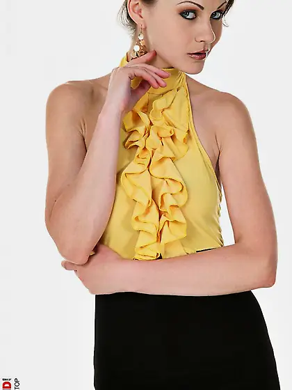 Brunette babe Tina Kay is spreading the hot and long legs showin