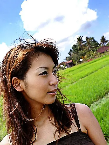 Asian bimbo Honoka Idols uncovers some secrets of her delicious