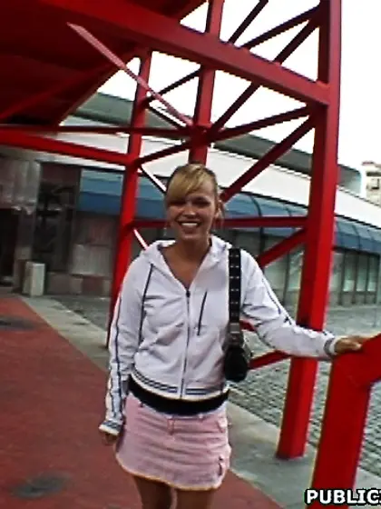 Fucking gorgeous girls middle