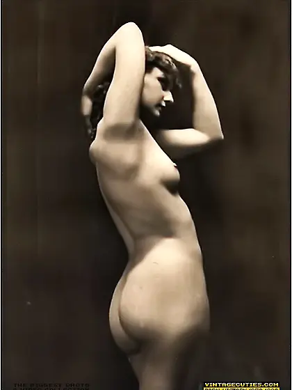 Voluptuous ladies poses seductively