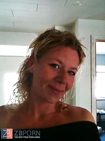 Giant Ass phat ass white girl