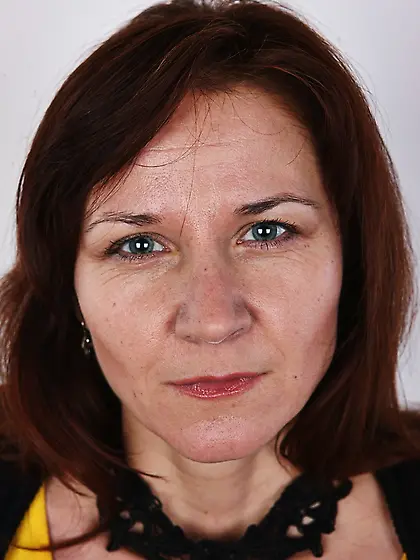 Hot matured chick red