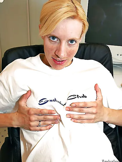 Pregnant pussy close up