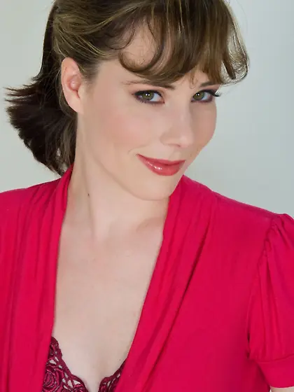 Heather Gates pulled out her delicious boobs from red dress and