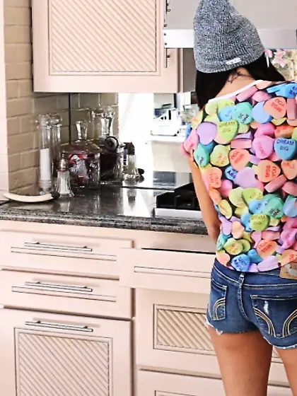 Toned big tit latina teen