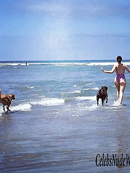 Booty of Whitney Cummings