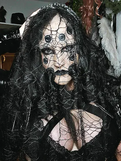 sexy Gothic Queen