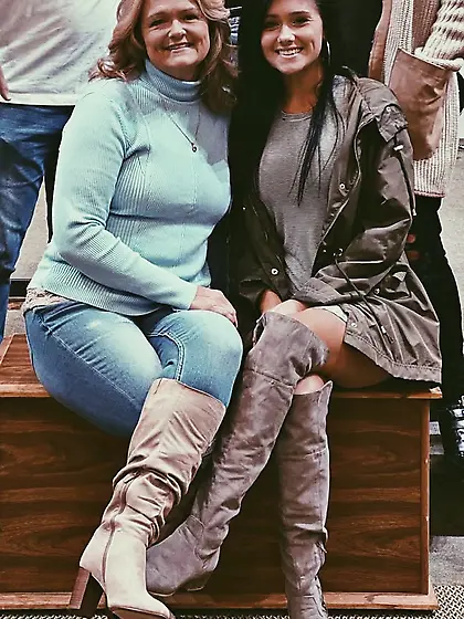 Married Sugarmama and Daughter Ali JERK HARD