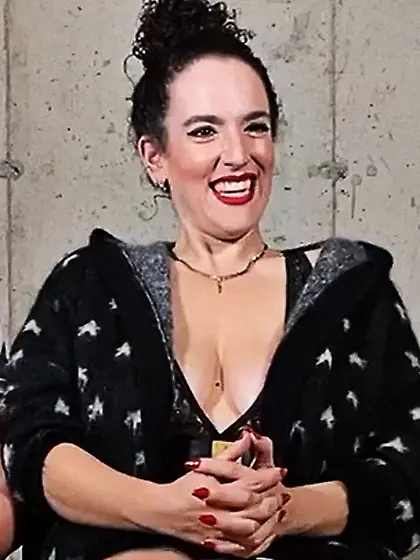 Deep anal fisting has never felt this good