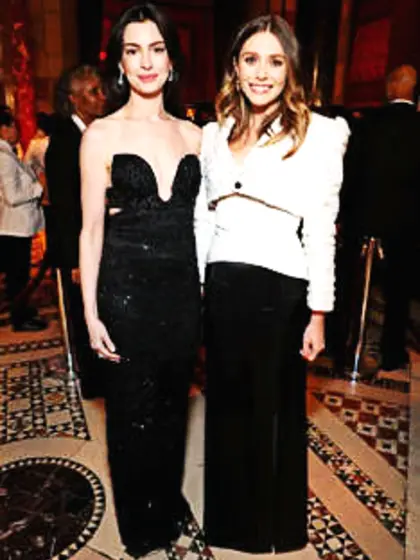 Anne Hathaway And Elizabeth Olsen
