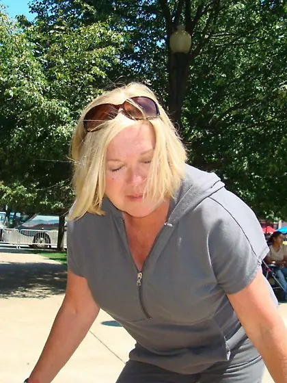 Grannies and Mature Wives Chubby Hairy