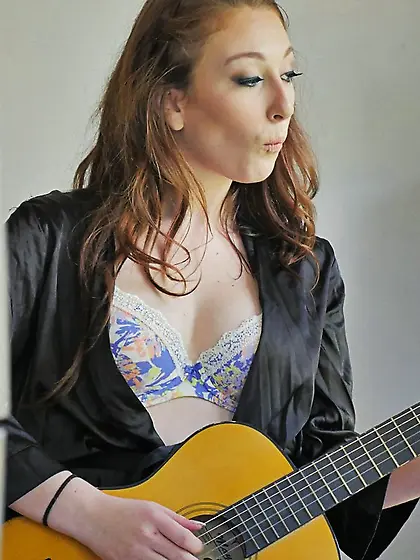 Guitar-playing pale teen sucking cock and getting facial'd