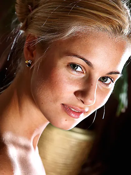 Sexy blond in red,  Heather MPL knows exactly how to seduce all t