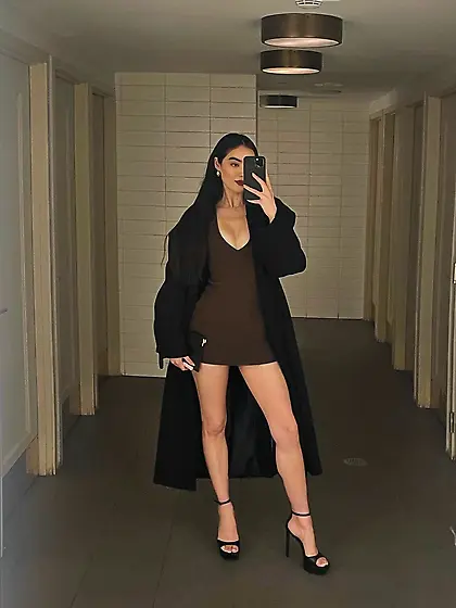 Mixed Asian Model Mia