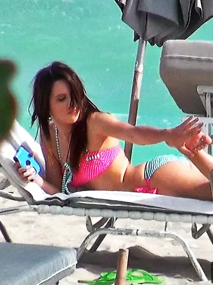 Every dude would like to have wild hardcore sex with delicious m