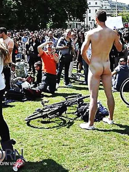 Public cfnm joy (CFNM) II