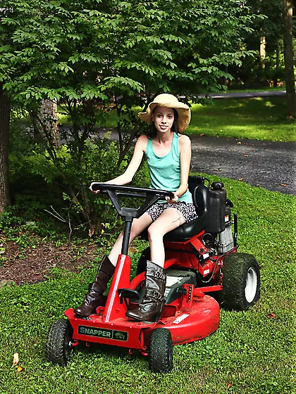 Teen stops lawn mower, gets off to undress and masturbate with v