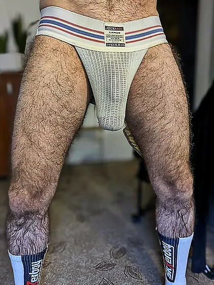 when the stink lures you like a moth to a flame