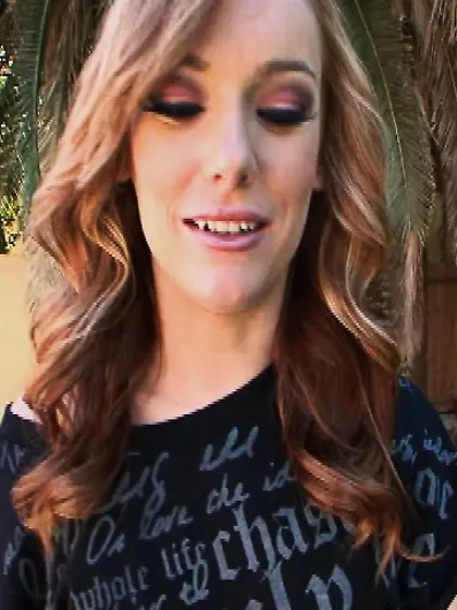 Blonde bitch deep throat