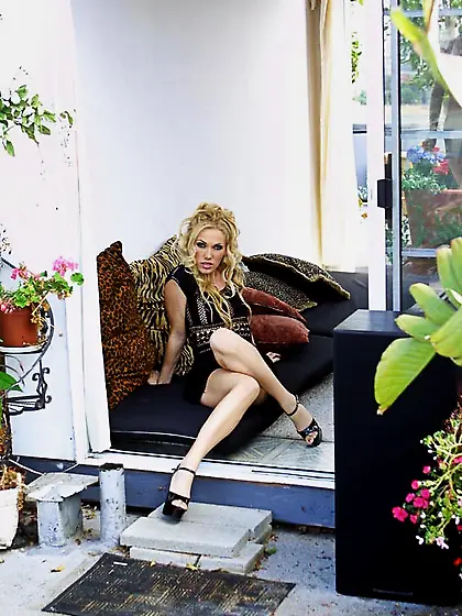 Horny dyke ladies Ava Gardner and Nikita Denise have amazing sex