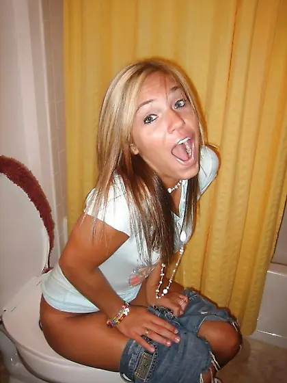Toilet and pee girls
