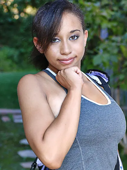 Big boobed black honey Aurora Jolie gets naked and opens her pus