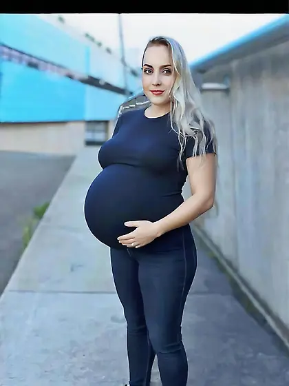 Pregnant Dutch blonde 20yo