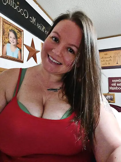 40 yr old Big Tits Sheena
