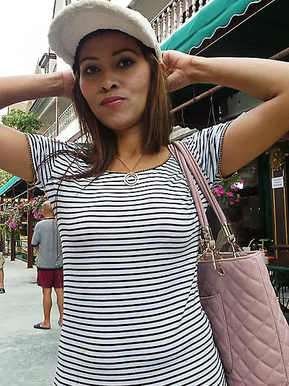 Astonishing Asian gal wants hard fucking and real orgasms